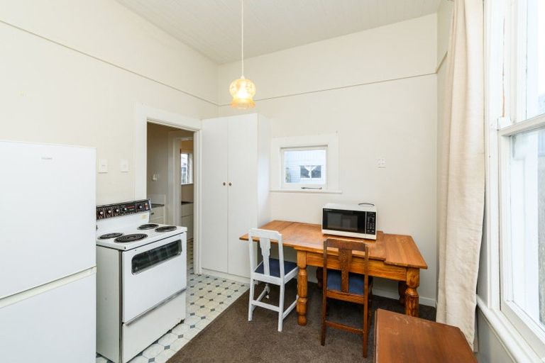 Photo of property in 6 Joseph Street, West End, Palmerston North, 4412
