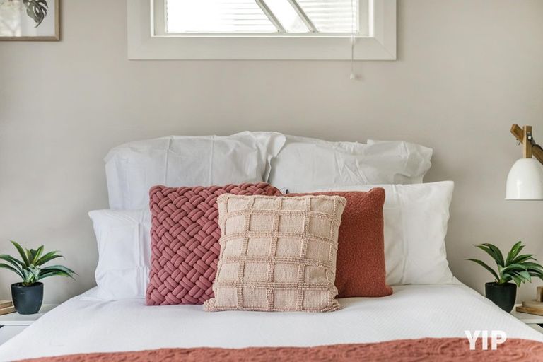 Photo of property in 21 Handyside Street, Tawa, Wellington, 5028