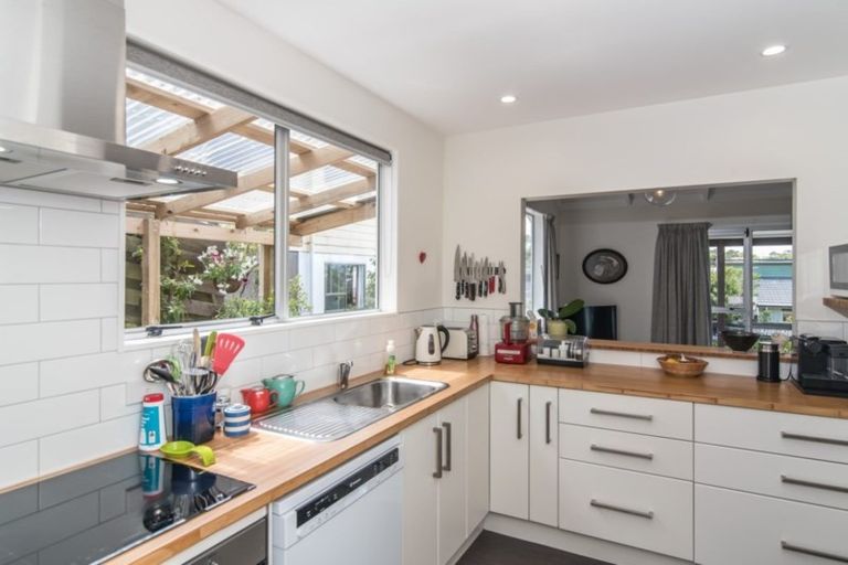 Photo of property in 25b Old Coach Road, Johnsonville, Wellington, 6037