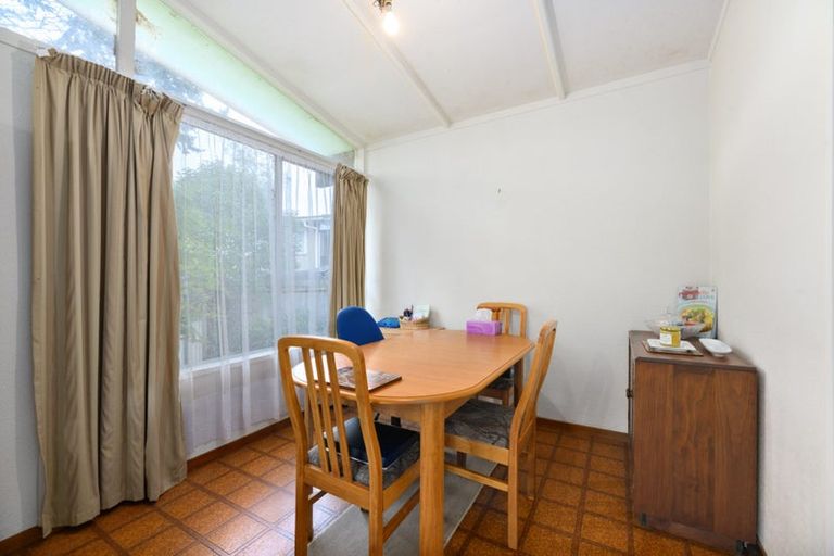 Photo of property in 31 Mawney Road, Henderson, Auckland, 0610