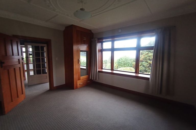 Photo of property in 64 Middleton Road, Kew, Dunedin, 9012