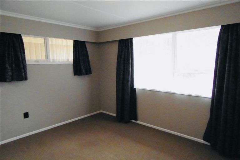Photo of property in 147 Govett Avenue, Frankleigh Park, New Plymouth, 4310