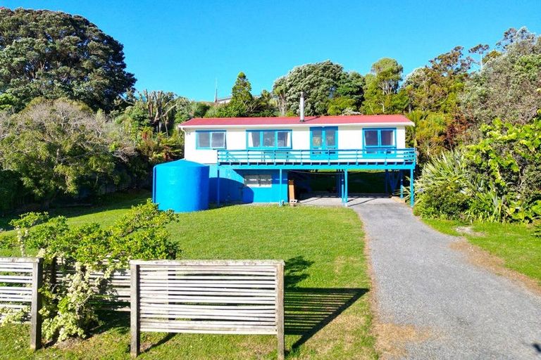 Photo of property in 24 Koutu Beach Road, Opononi, Kaikohe, 0473
