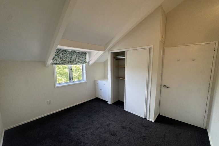 Photo of property in 7 Hannah Place, Redwood, Christchurch, 8051