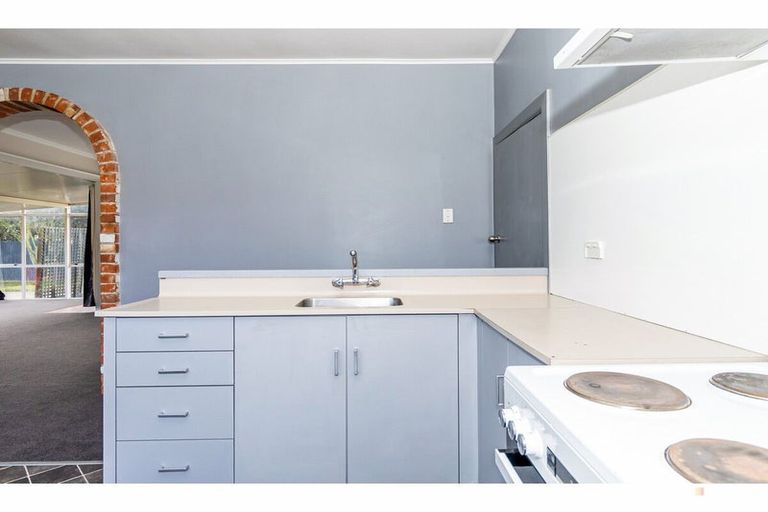 Photo of property in 6 Michael Street, Waimate, 7924