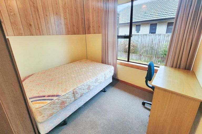 Photo of property in 28 Parker Street, Hornby, Christchurch, 8042