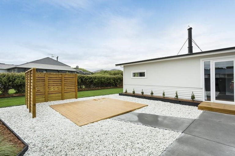 Photo of property in 1 Pearse Street, Brighton, Dunedin, 9035