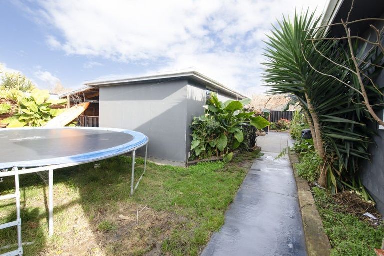 Photo of property in 15 Puketapu Road, Taradale, Napier, 4112