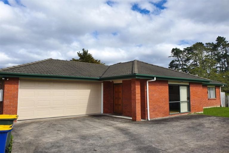 Photo of property in 72 Garelja Road, Henderson, Auckland, 0612