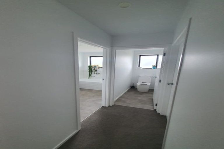 Photo of property in 49b Western Avenue, Omokoroa, 3172