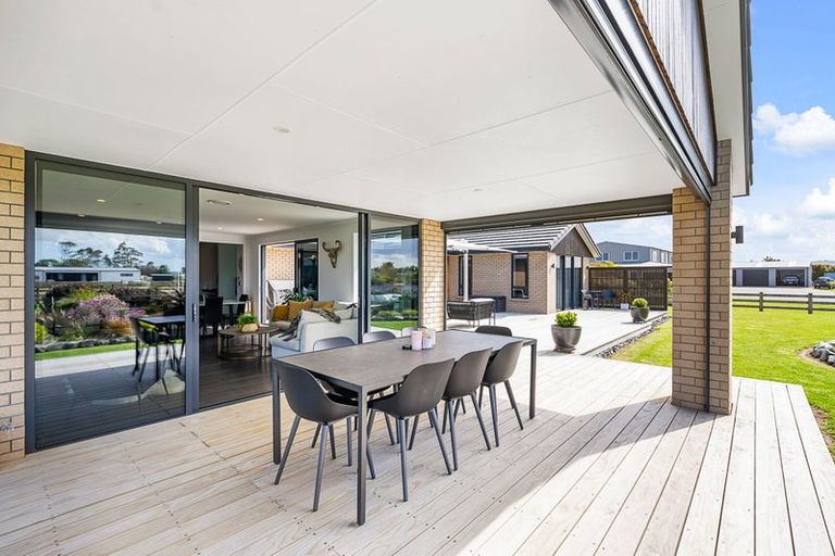 Photo of property in 13 Layci Lane, Waipu, 0582