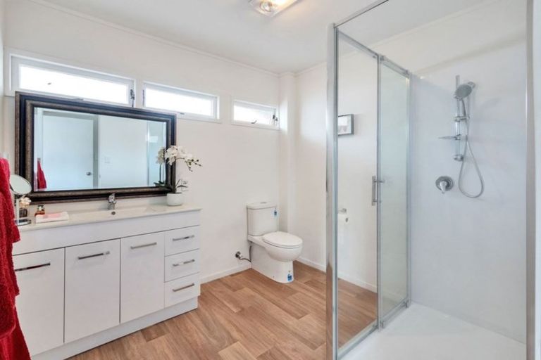 Photo of property in 1/14 Taonui Street, Rosehill, Papakura, 2113