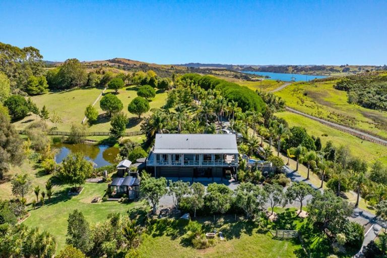 Photo of property in 134 Phillips Road, Kaiwaka, 0573