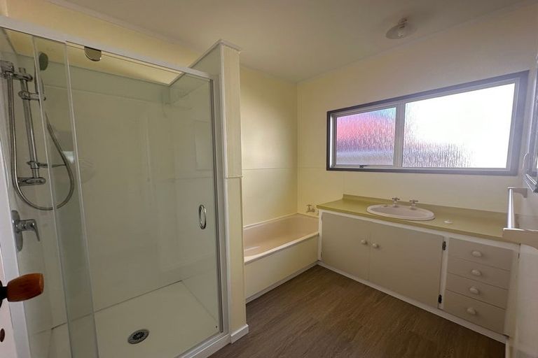 Photo of property in 12 Otaika Road, Woodhill, Whangarei, 0110