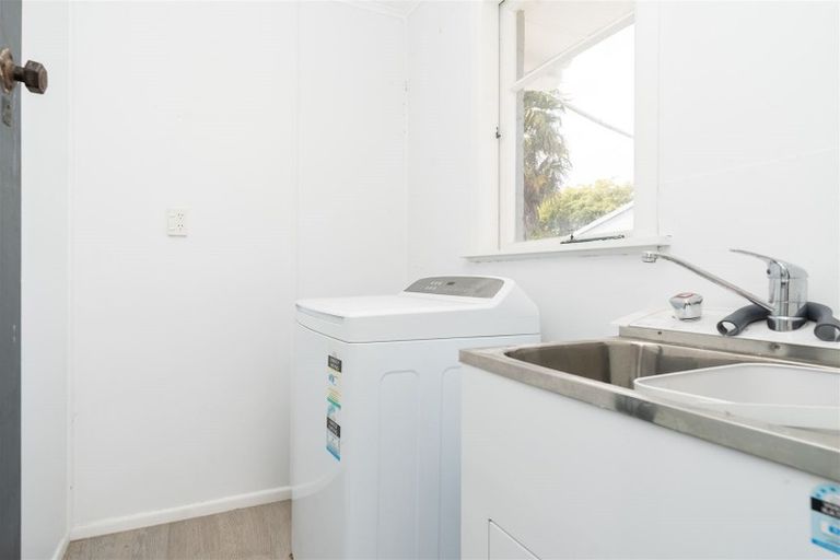 Photo of property in 105 Mahoe Street, Melville, Hamilton, 3206