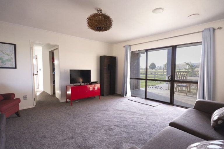 Photo of property in 145 Aspin Road, Cambridge, 3496