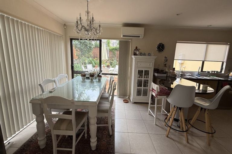 Photo of property in 109 Hugh Green Drive, Pinehill, Auckland, 0632