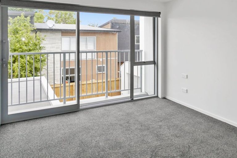 Photo of property in 553a Madras Street, St Albans, Christchurch, 8014