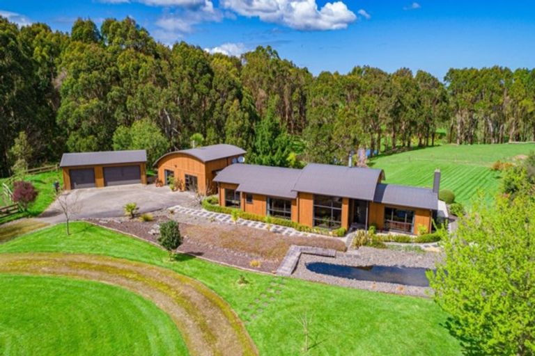 Photo of property in 29 Harrison Road, Fordell, Whanganui, 4577