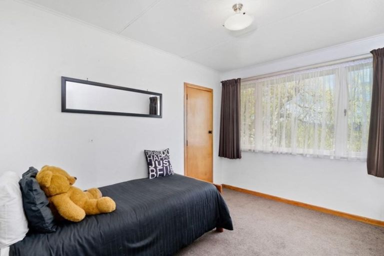 Photo of property in 5 Inverness Road, Western Heights, Rotorua, 3015