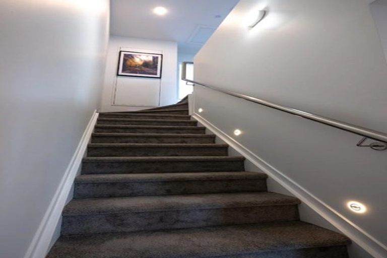 Photo of property in 67c Divich Avenue, Te Atatu South, Auckland, 0610