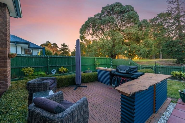 Photo of property in 243a Wainoni Road, Avondale, Christchurch, 8061