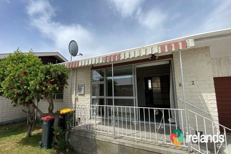 Photo of property in 2/64 Mathesons Road, Phillipstown, Christchurch, 8011
