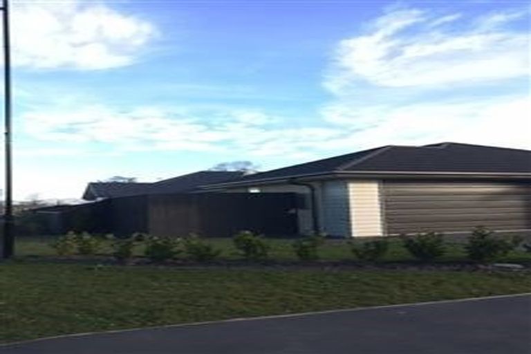 Photo of property in 2 Parawai Street, Marshland, Christchurch, 8083