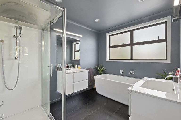 Photo of property in 54 Molyneux Avenue, Cromwell, 9310