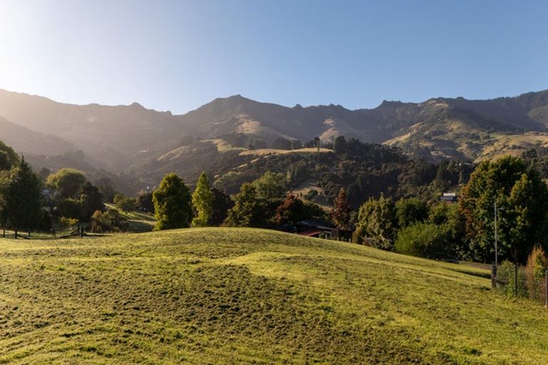 Photo of property in 10 Woodills Road, Akaroa, 7520