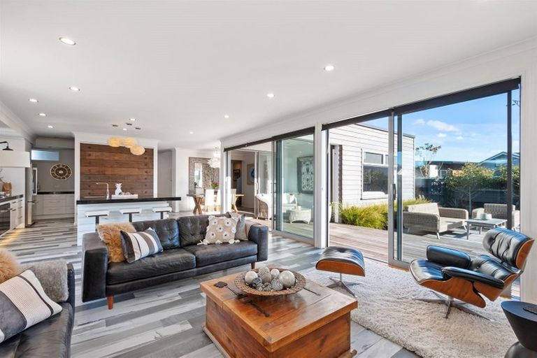 Photo of property in 4 Torrey Pines, Waimairi Beach, Christchurch, 8083