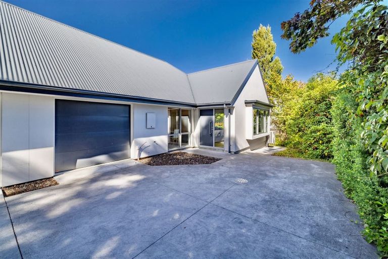 Photo of property in 89b Wairakei Road, Bryndwr, Christchurch, 8053