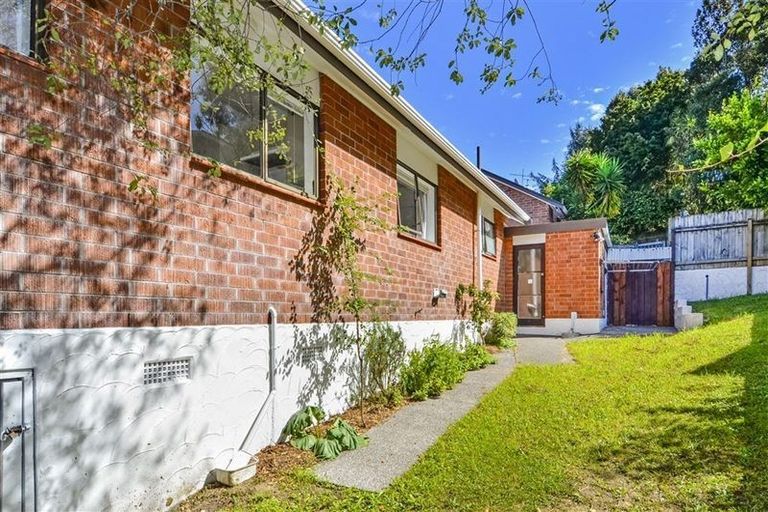 Photo of property in 1/78 Oaktree Avenue, Browns Bay, Auckland, 0630