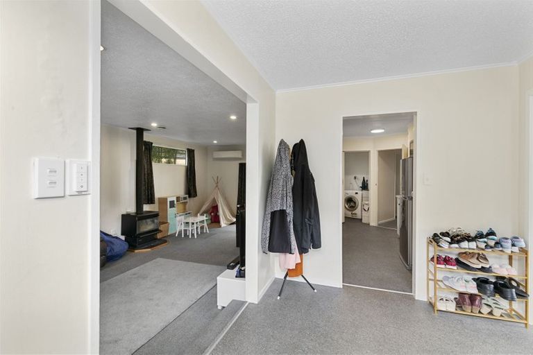 Photo of property in 62 Castlerea Street, Wainuiomata, Lower Hutt, 5014