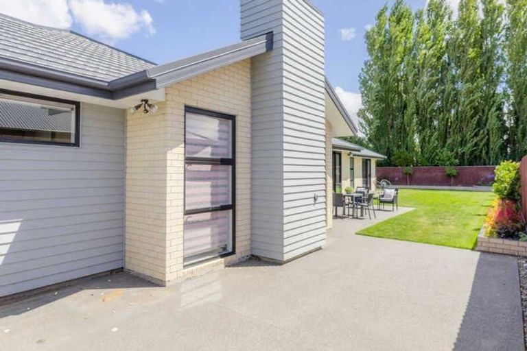 Photo of property in 4 Malachy Grove, Aidanfield, Christchurch, 8025
