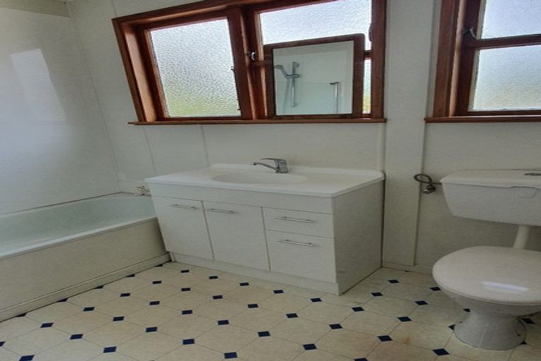 Photo of property in 3 Moule Place, Fairfield, Hamilton, 3214