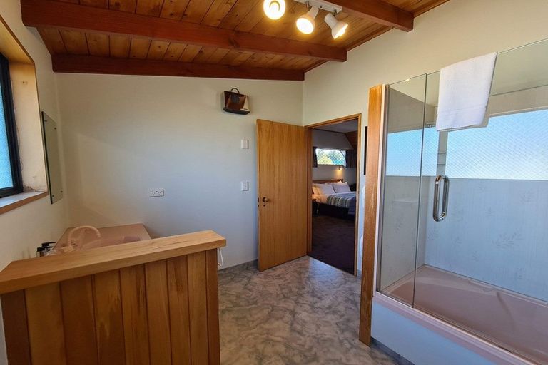 Photo of property in 3 Hamilton Drive, Lake Tekapo, 7999