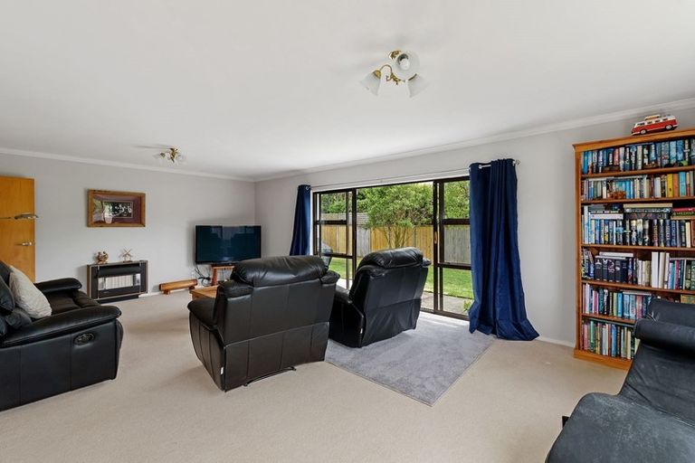 Photo of property in 141 Belvedere Avenue, Waikanae, 5036