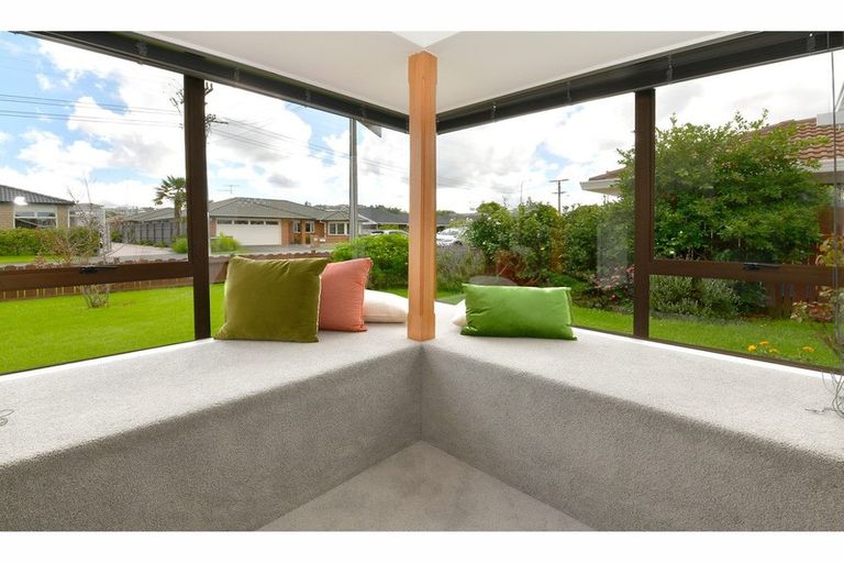 Photo of property in 29 Edward Avenue, Orewa, 0931