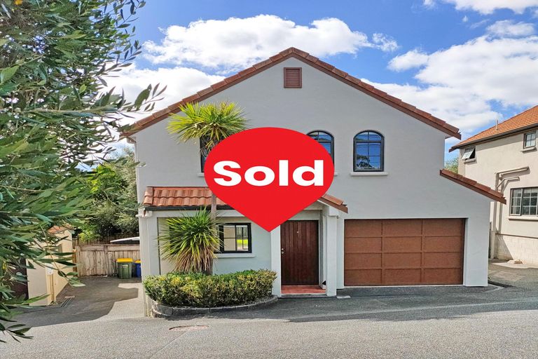 Photo of property in 8/41 The Avenue, Albany, Auckland, 0632