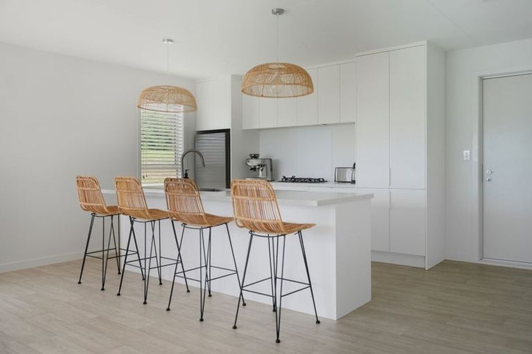 Photo of property in 34 Eagles Way, Cable Bay, 0420