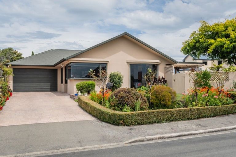 Photo of property in 16 Alpine Close, Marchwiel, Timaru, 7910