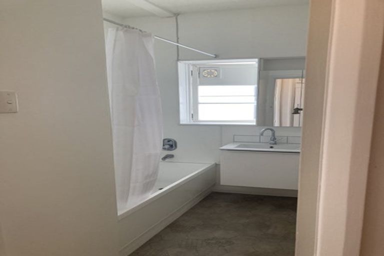 Photo of property in Boulcott Street Flats, 84a Boulcott Street, Wellington Central, Wellington, 6011