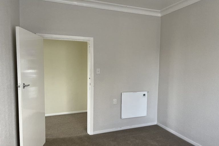 Photo of property in 28 Kings Drive, Levin, 5510