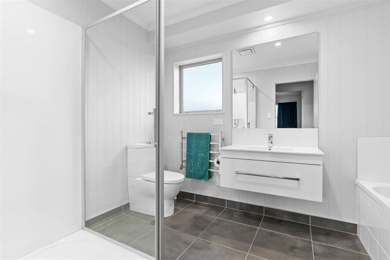 Photo of property in 24 South Road, Waipu, 0510