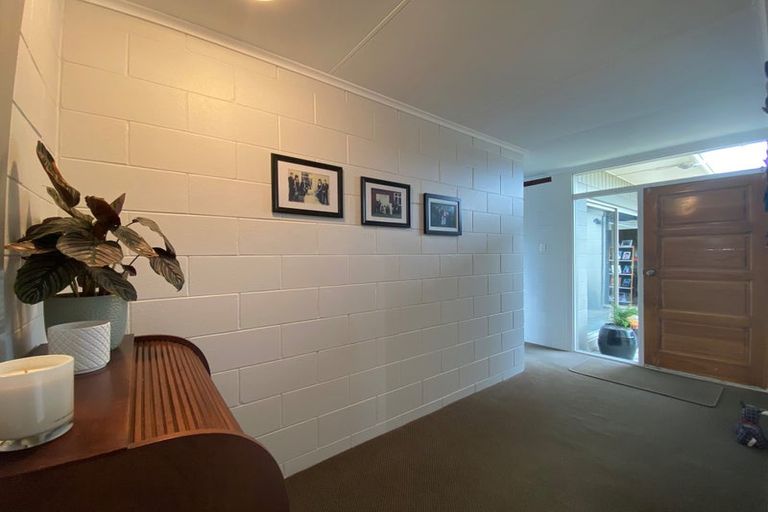 Photo of property in 1 Sarten Street, Waitara, 4320