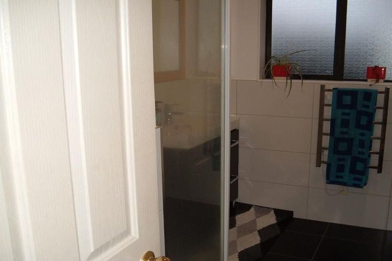 Photo of property in 6 Greenberry Drive, Ranui, Auckland, 0612