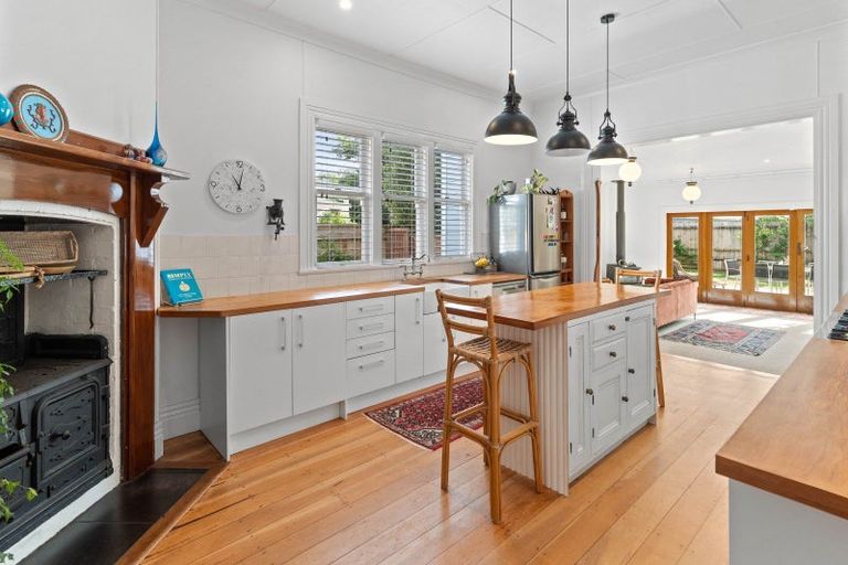 Photo of property in 97 Fox Street, Featherston, 5710