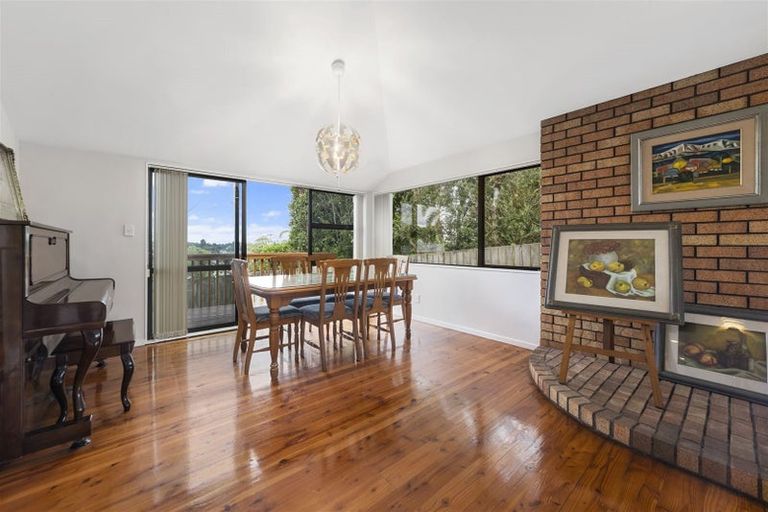 Photo of property in 181 Carlisle Road, Northcross, Auckland, 0632