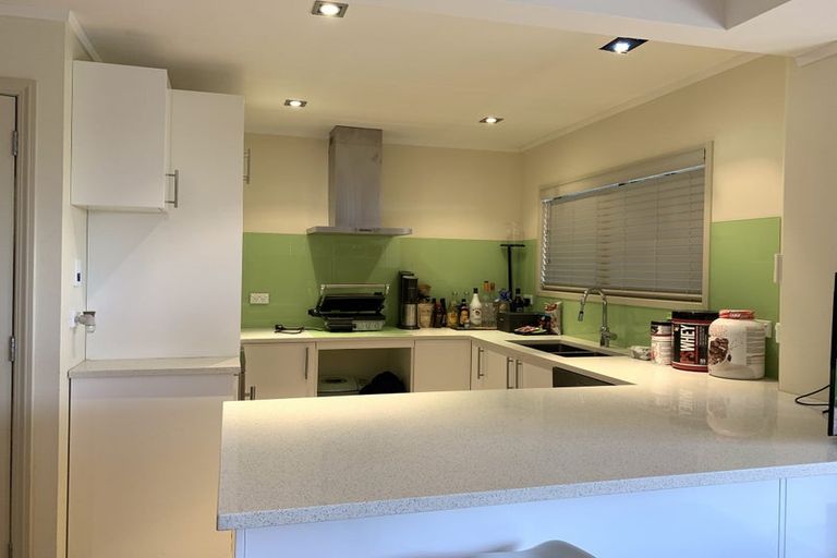 Photo of property in 56 Onetaunga Road, Chatswood, Auckland, 0626